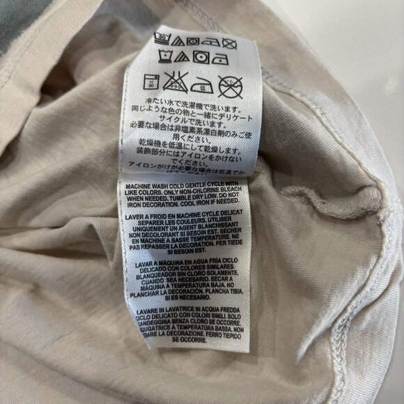 Guess XL Light Gray Colorful Triangle Cryptic Graphic Short Sleeve T Tee Shirt - Picture 7 of 7